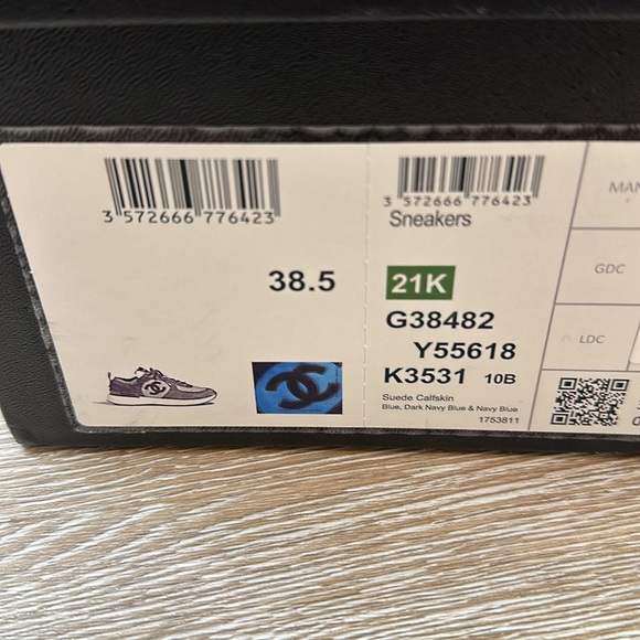 Chanel Sneakers Blue 38.5 - Picture 10 of 10
